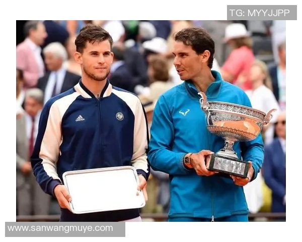 重庆网球队选拔赛精彩点评展现团队实力与潜力的全面分析 重庆网球队选拔赛精彩点评展现团队实力与潜力的全面分析